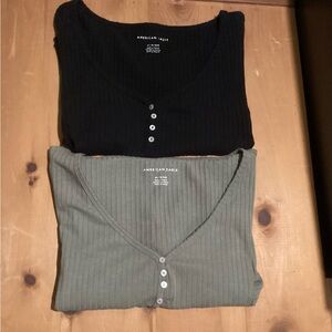 Two American Eagle ribbed crop tops XL